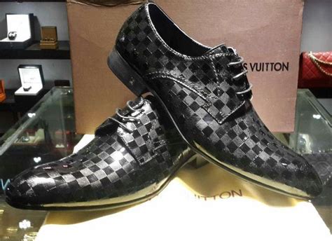 fake lv mens shoes|counterfeit louis vuitton.